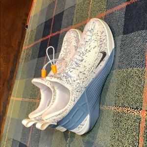 Men’s size 10 sneakers